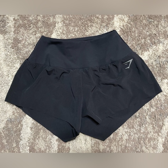 Gym Shark flare shorts - Picture 2 of 2